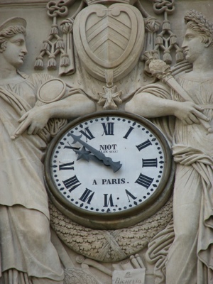 Uhr10