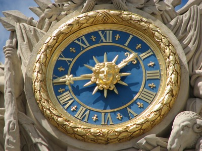 Uhr8